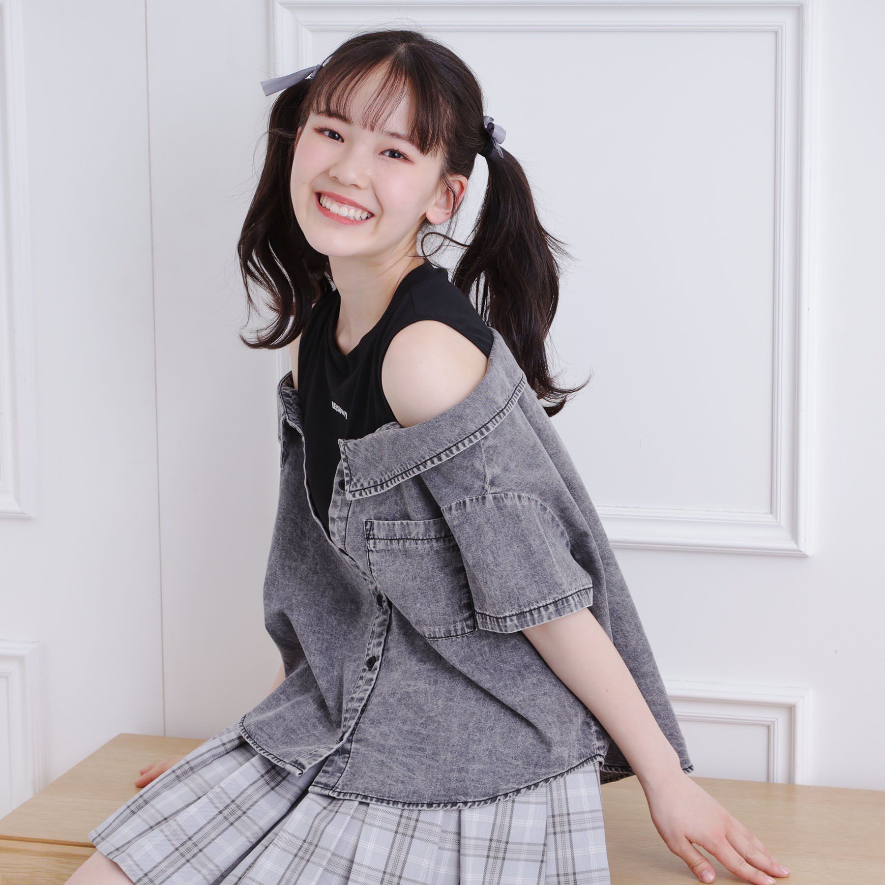 PINK-latte「肩あきデニムドッキングシャツ」|シャツ・ブラウス|