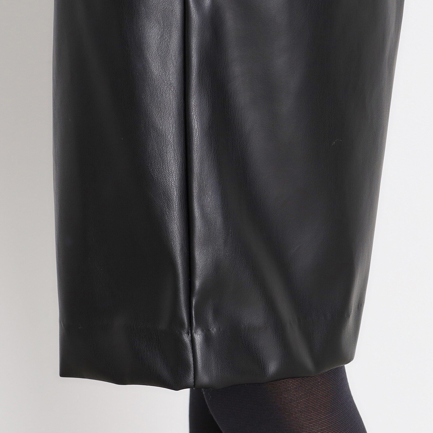 THE SHOP TK「【＠BAILA掲載】合皮ハーフパンツ」|その他|