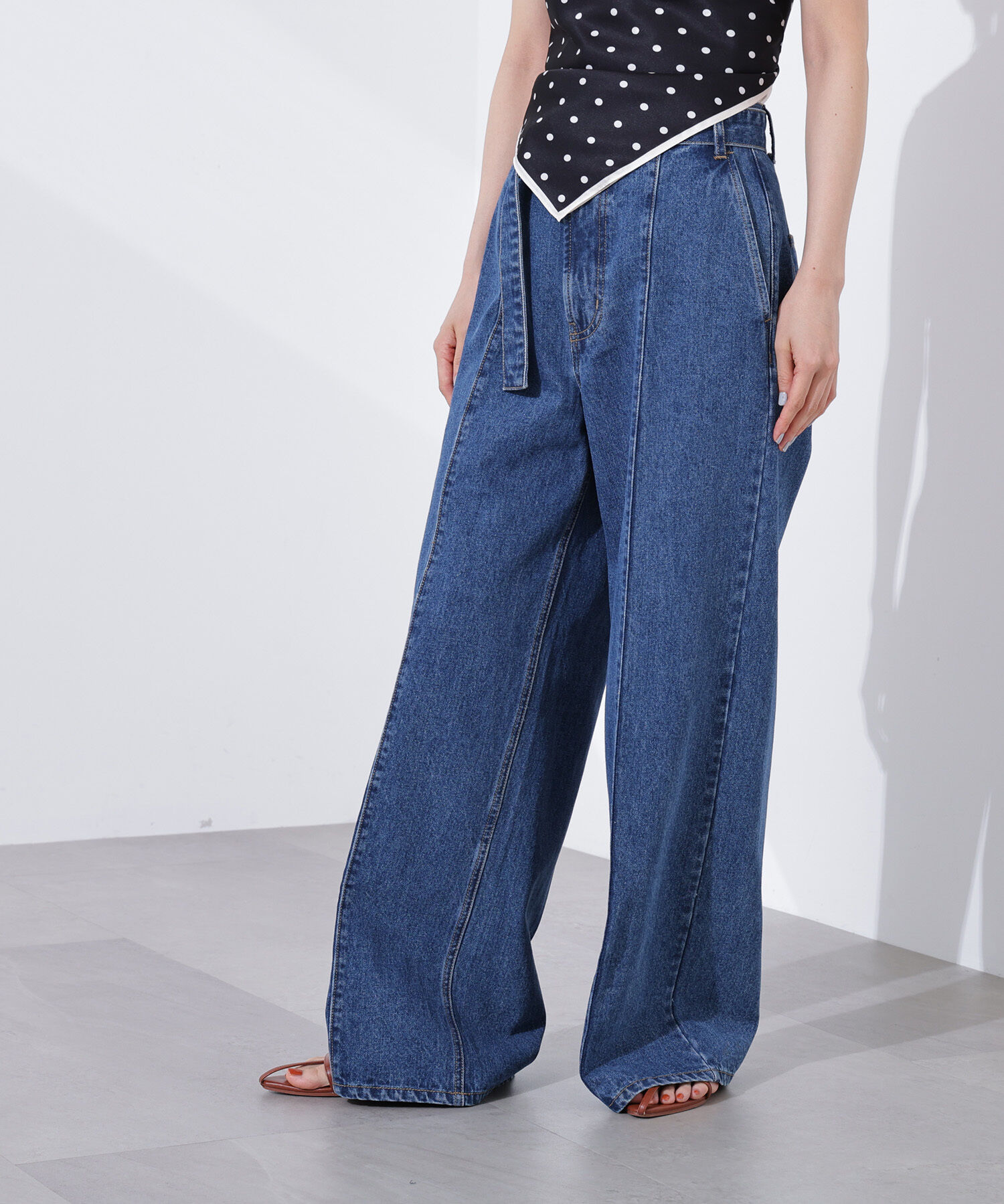  「ベルテッドワイドデニムパンツ」|その他|