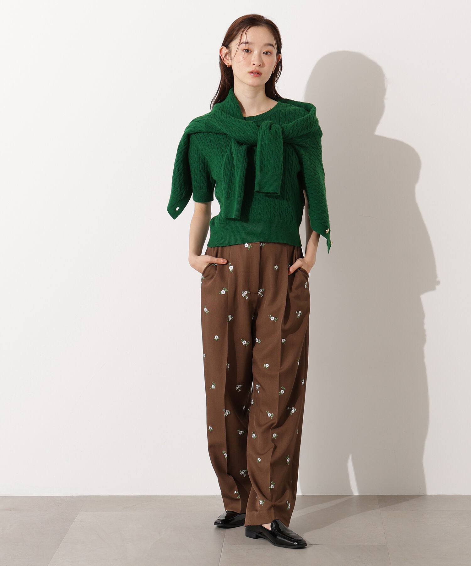  「エンブロイダリーフラワーパンツ」|その他|