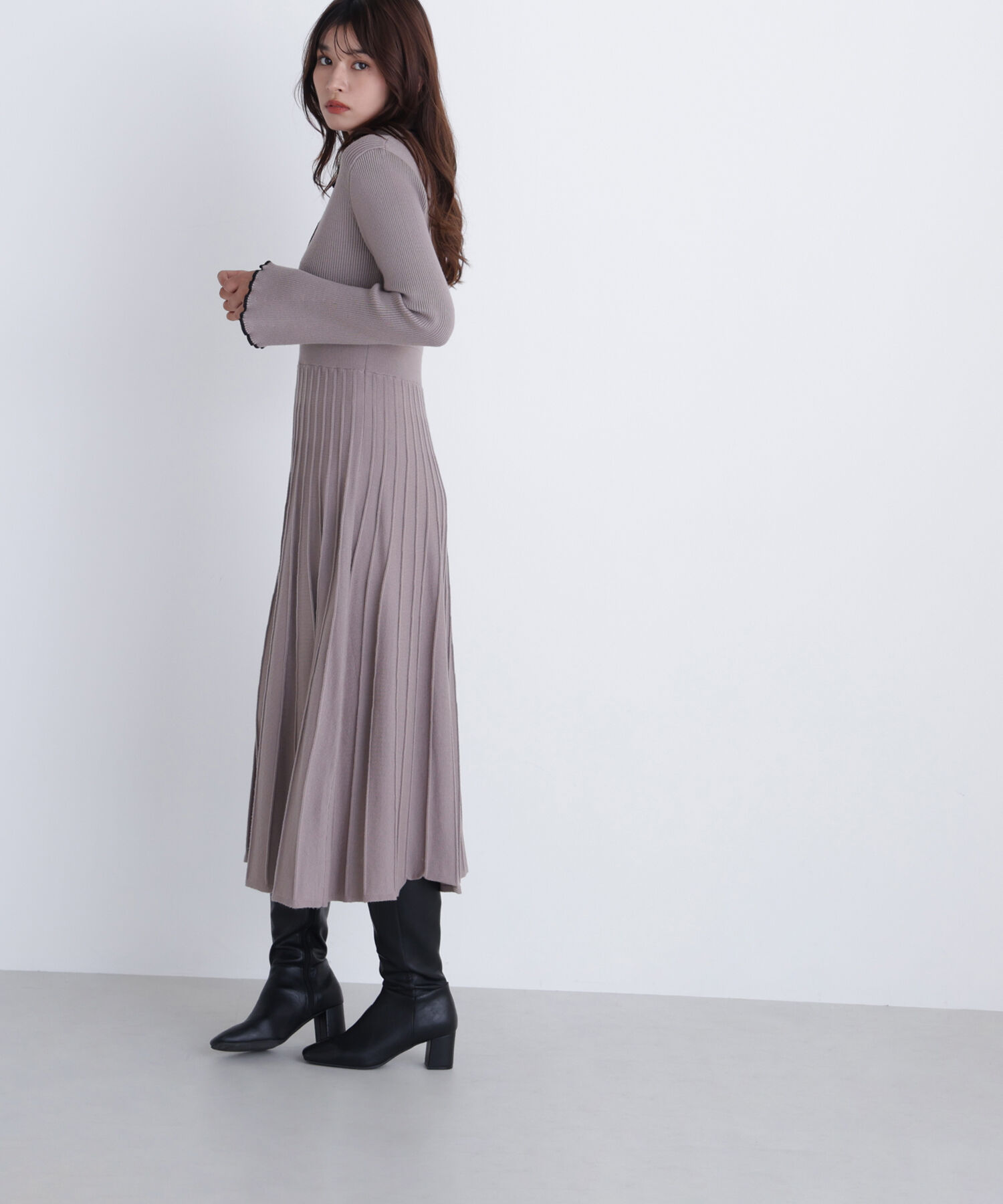  「スキッパーバイカラーニットワンピース」|ワンピース|