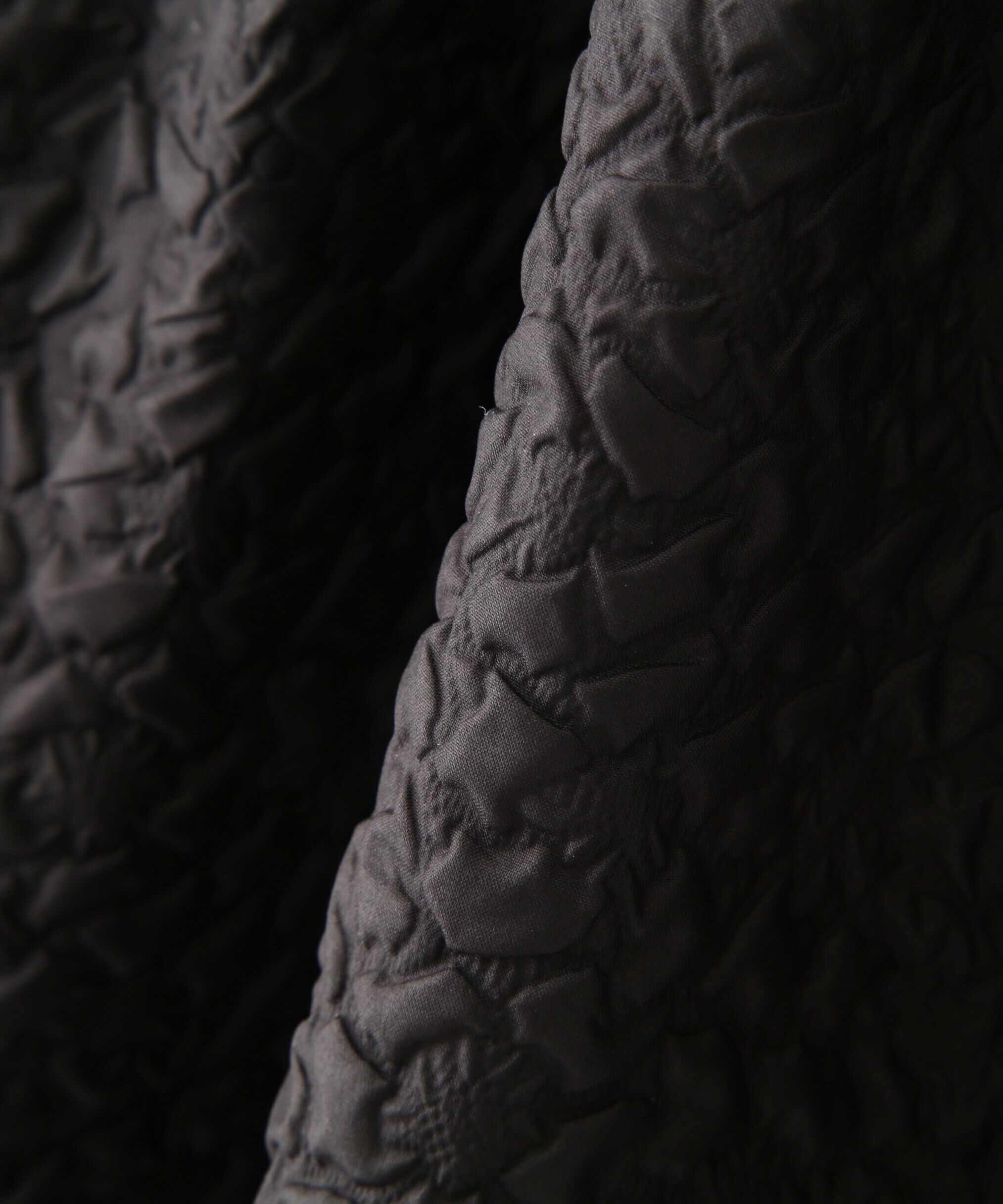  「エンボスシャーリングキャミソール」|シャツ・ブラウス|