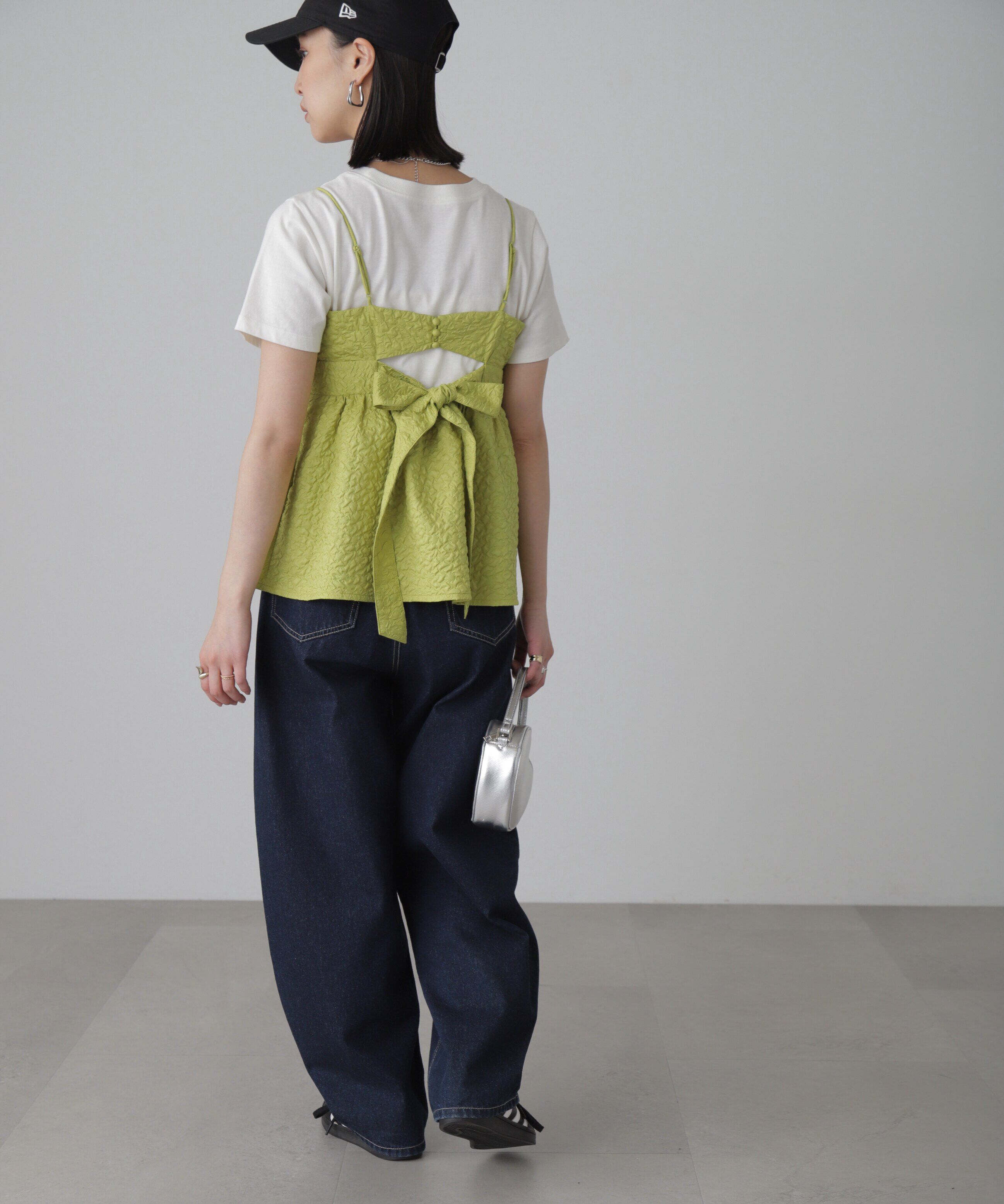  「エンボスシャーリングキャミソール」|シャツ・ブラウス|