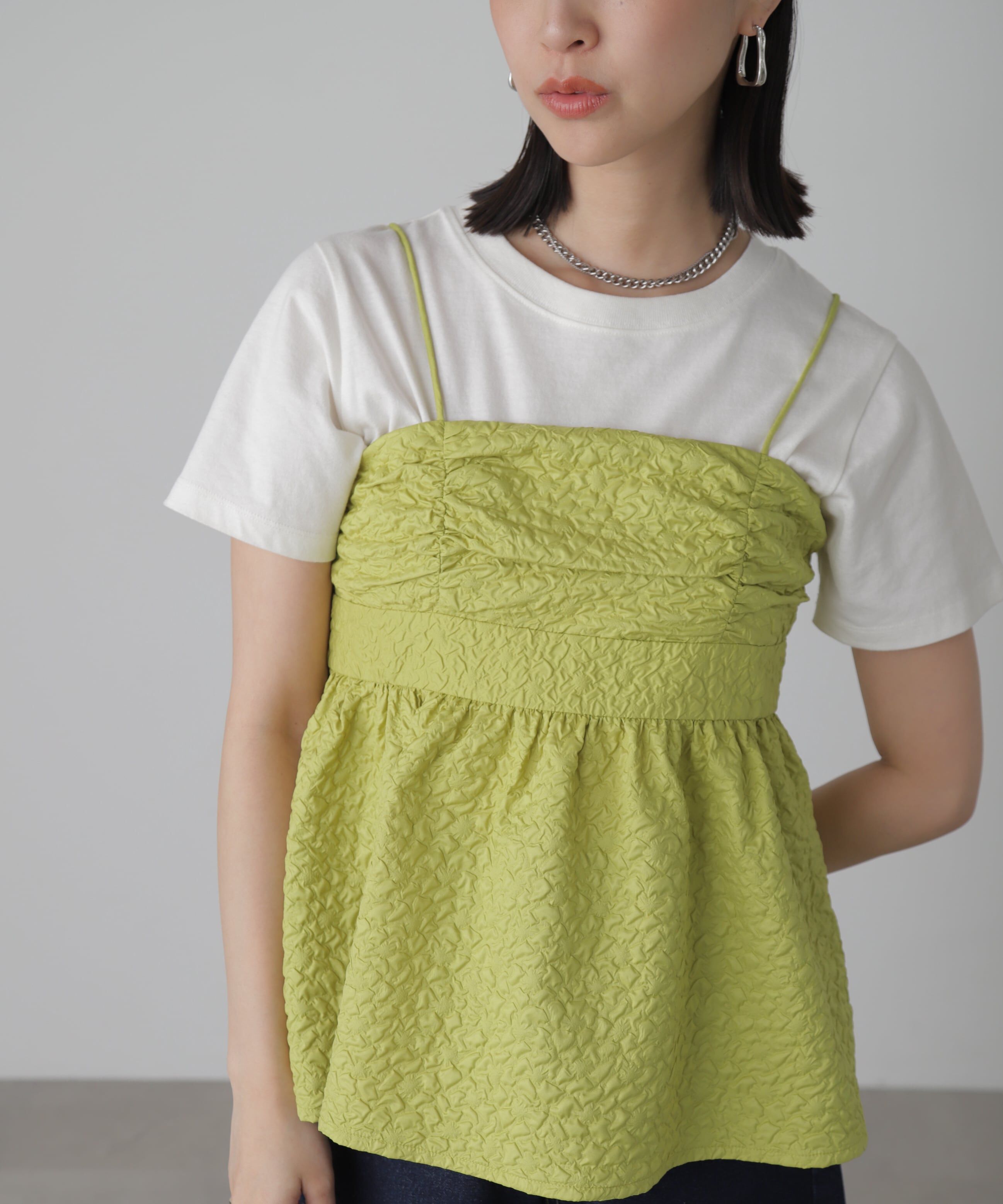  「エンボスシャーリングキャミソール」|シャツ・ブラウス|