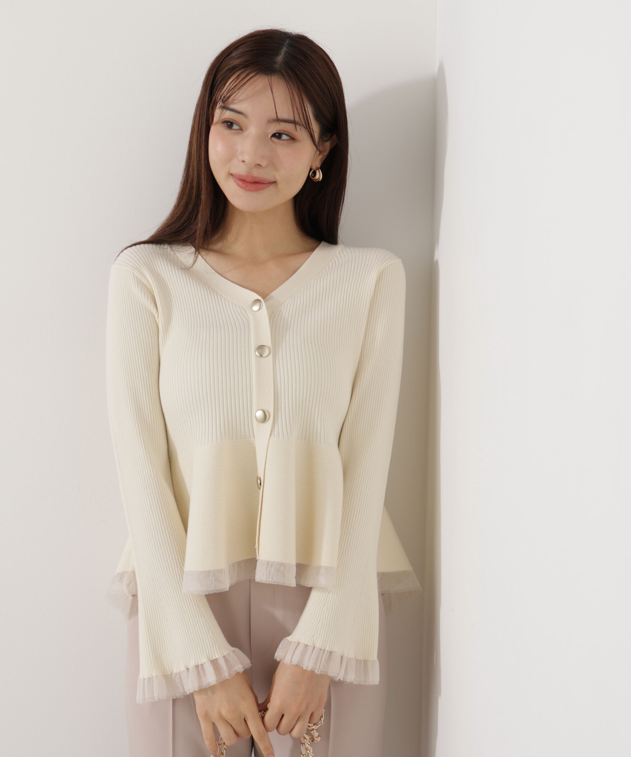 PROPORTION BODY DRESSING「シアー切替ペプラムニット　26SS」|ニット・セーター|エクリュ1