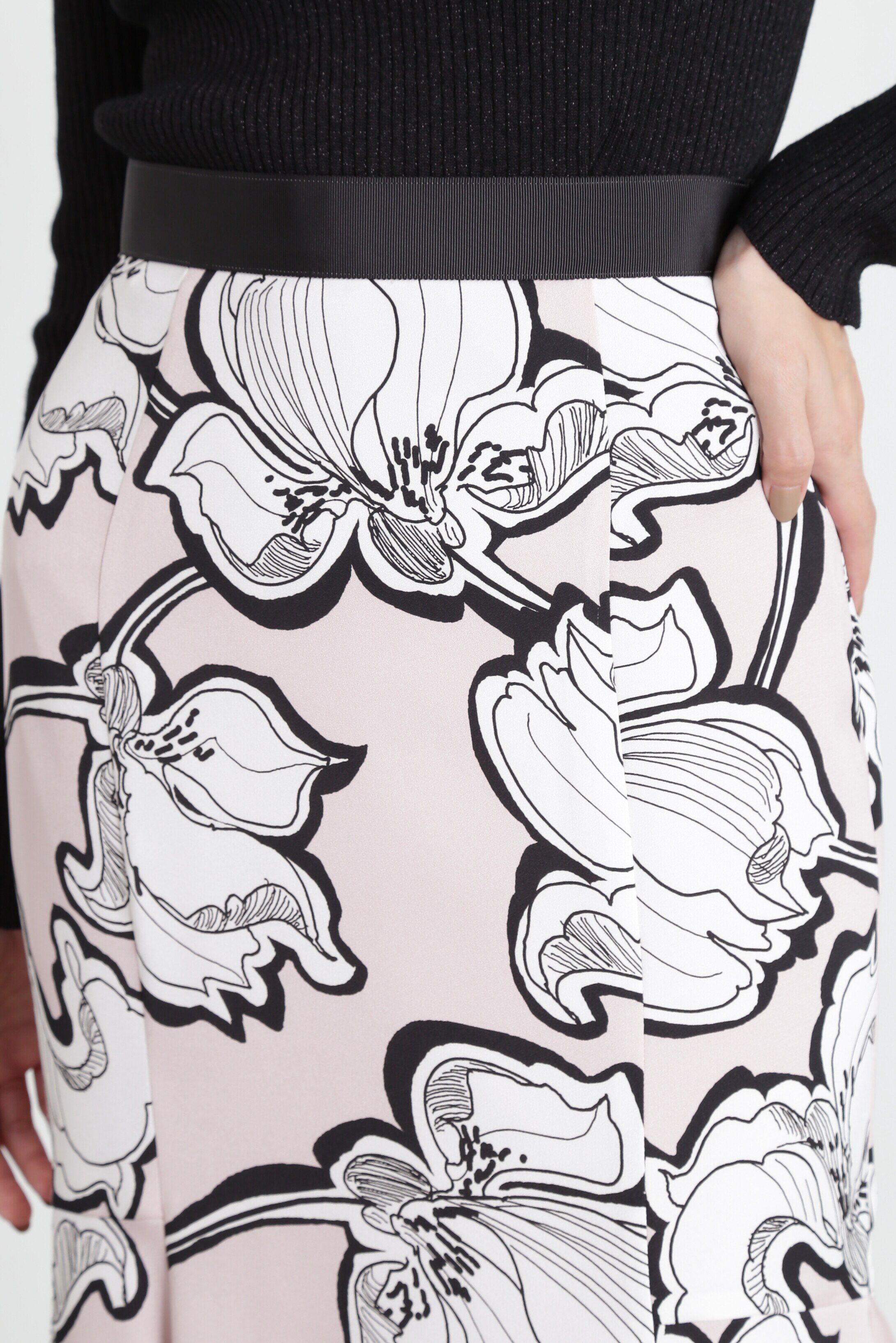  「◆アブストラクトリーフプリントスカート」|スカート|