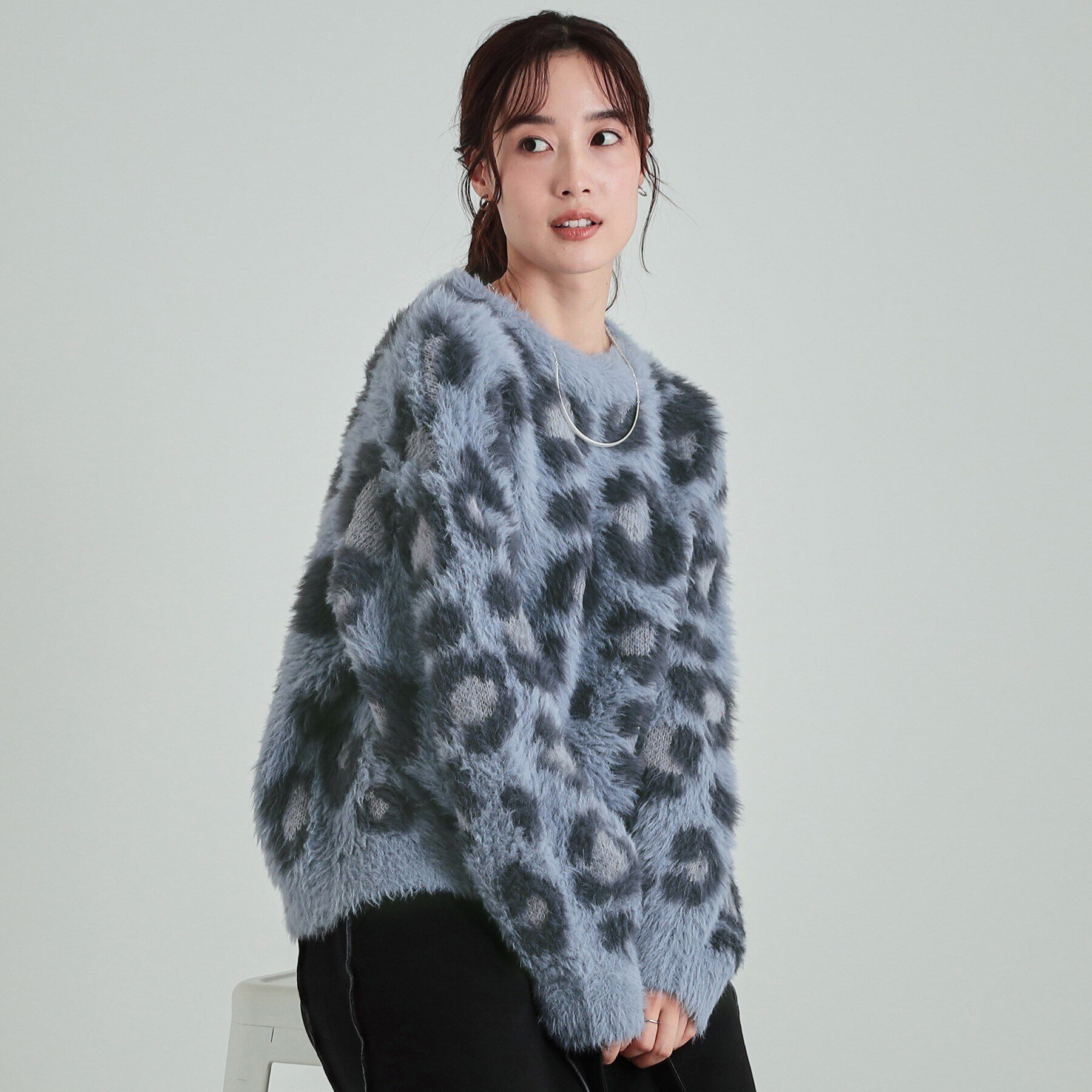 SHOO･LA･RUE「ふわふわレオパード柄フェザーニット」|ニット・セーター|ブルー(491)