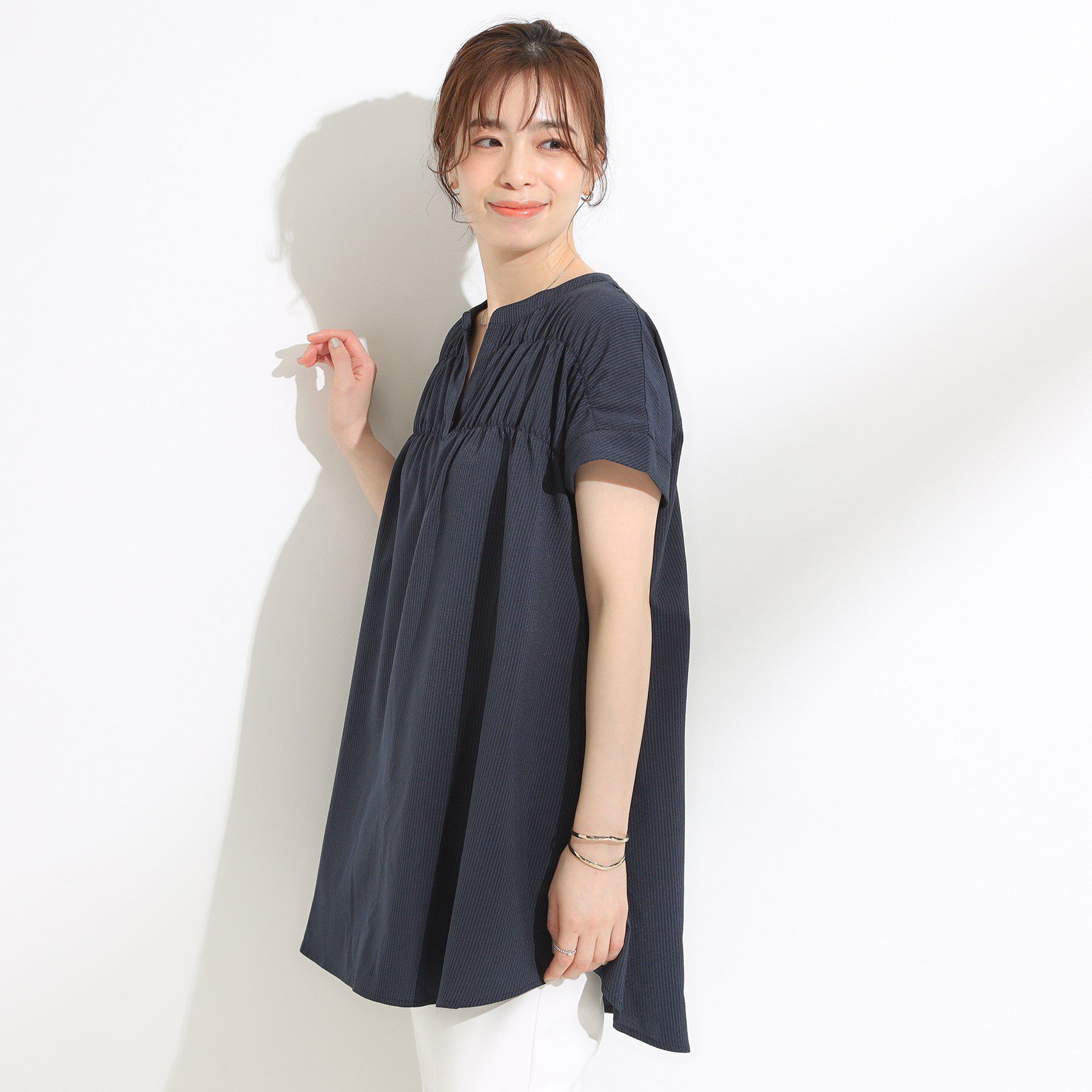 SHOO･LA･RUE「【S-LL/ひんやり/体型カバー】サッカーストライプ Aラインチュニックブラウス」|チュニック|