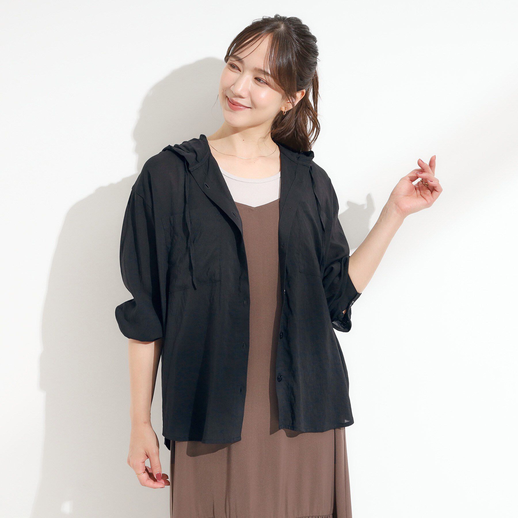 SHOO･LA･RUE「【S-LL】大人の抜け感 シアーフードシャツ」|シャツ・ブラウス|