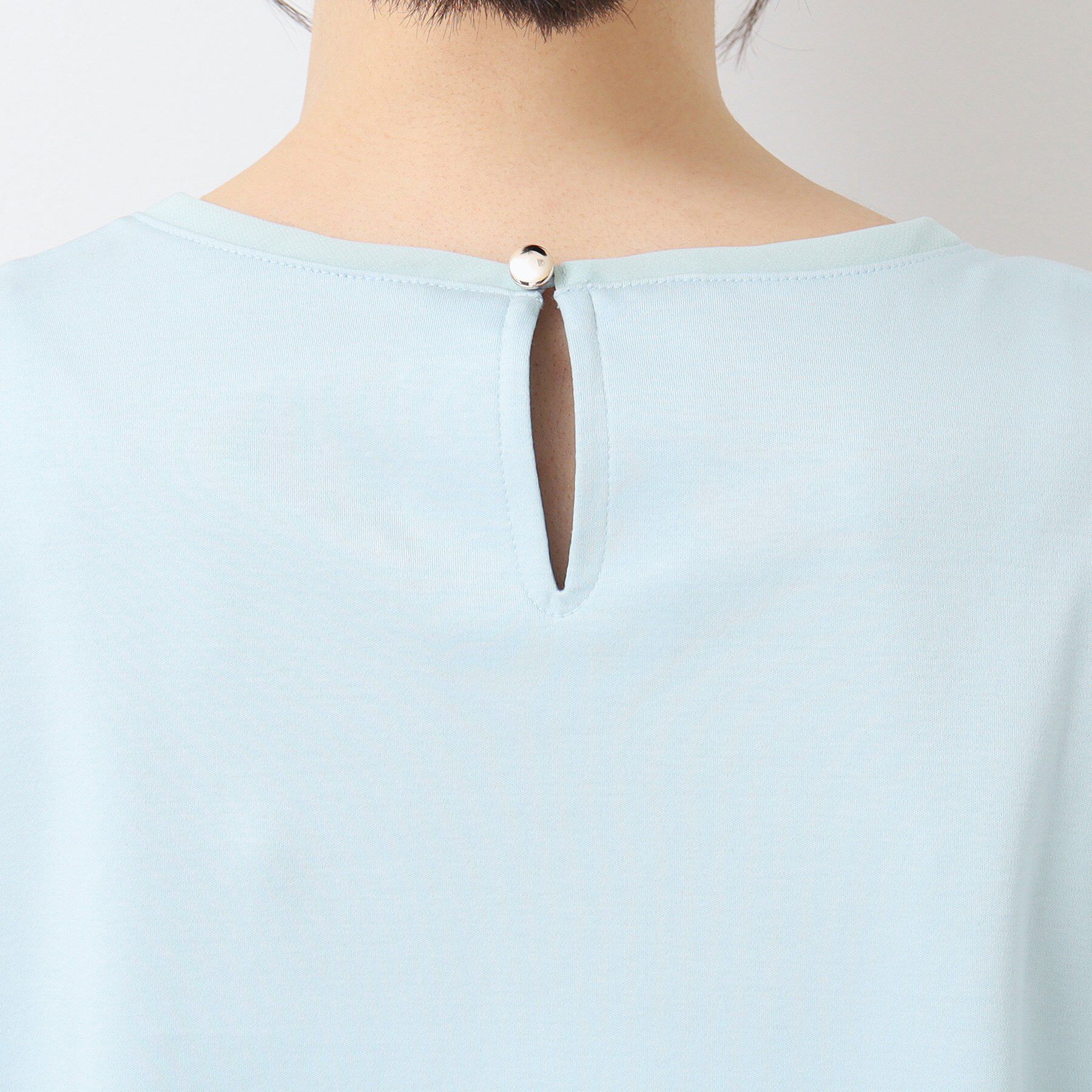 Dessin「【シリーズ累計8万枚！選べる5サイズ/6色展開/洗える】美光沢カットソー【オンにもオフにもちょうどい」|Tシャツ・カットソー|