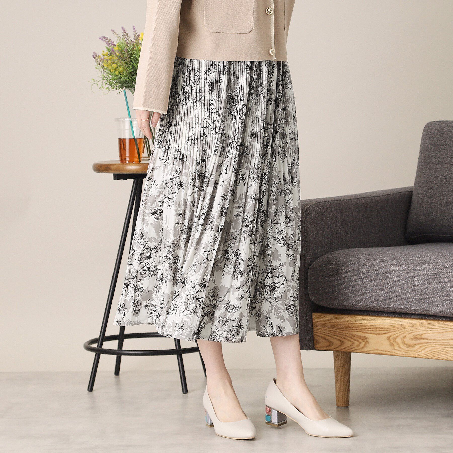 ITS&rsquo;DEMO「【通勤／手洗い可／ウエスト総ゴム】花柄プリーツスカート」|スカート|