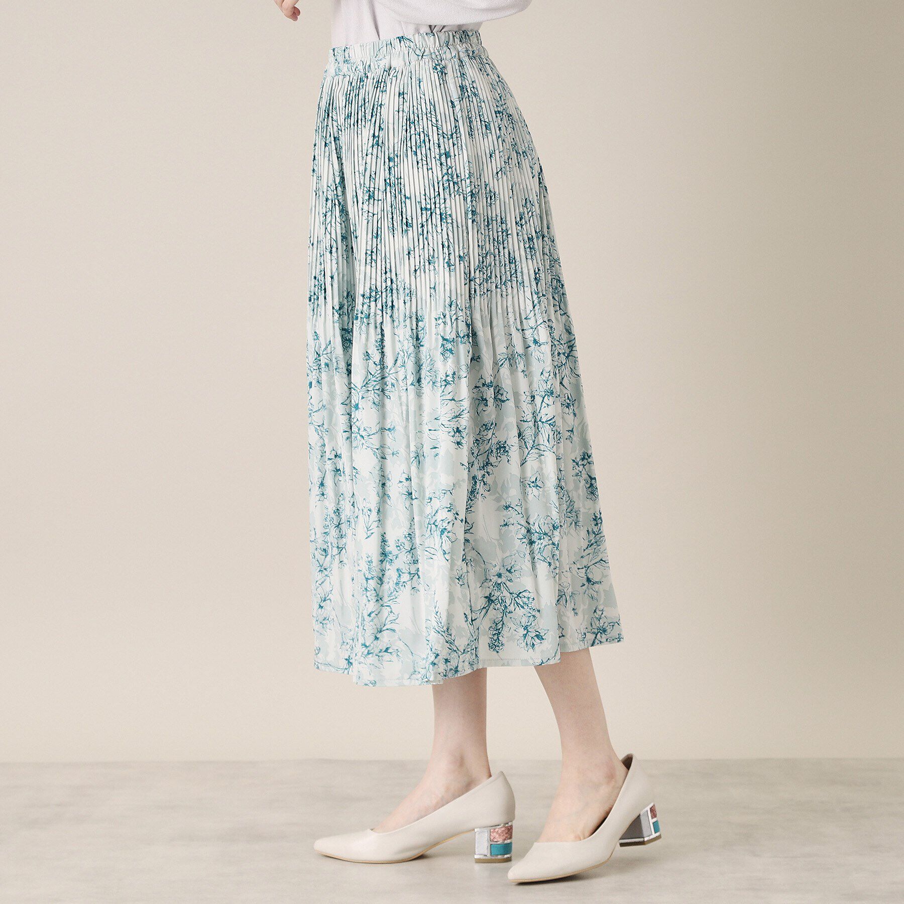 ITS&rsquo;DEMO「【通勤／手洗い可／ウエスト総ゴム】花柄プリーツスカート」|スカート|