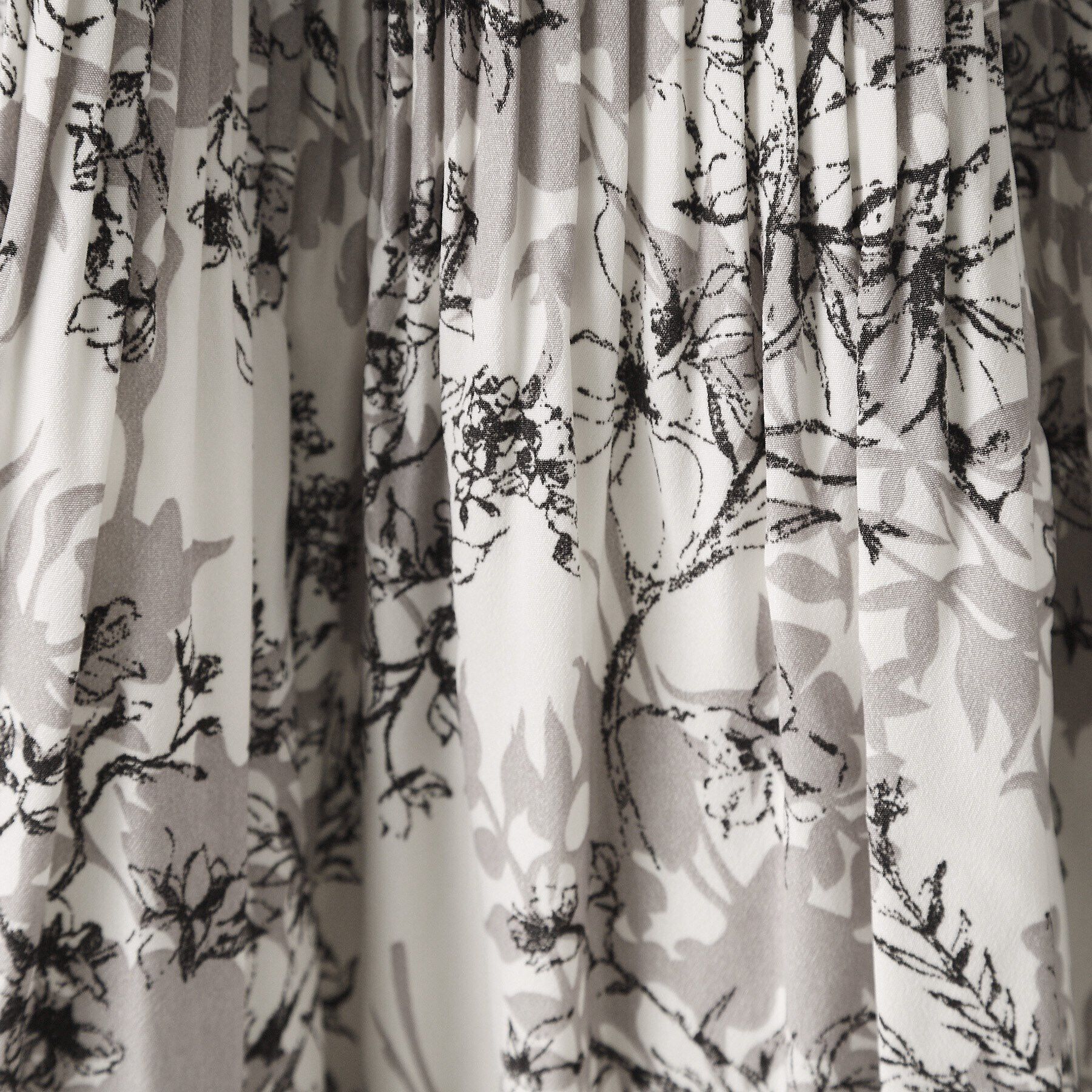 ITS&rsquo;DEMO「【通勤／手洗い可／ウエスト総ゴム】花柄プリーツスカート」|スカート|