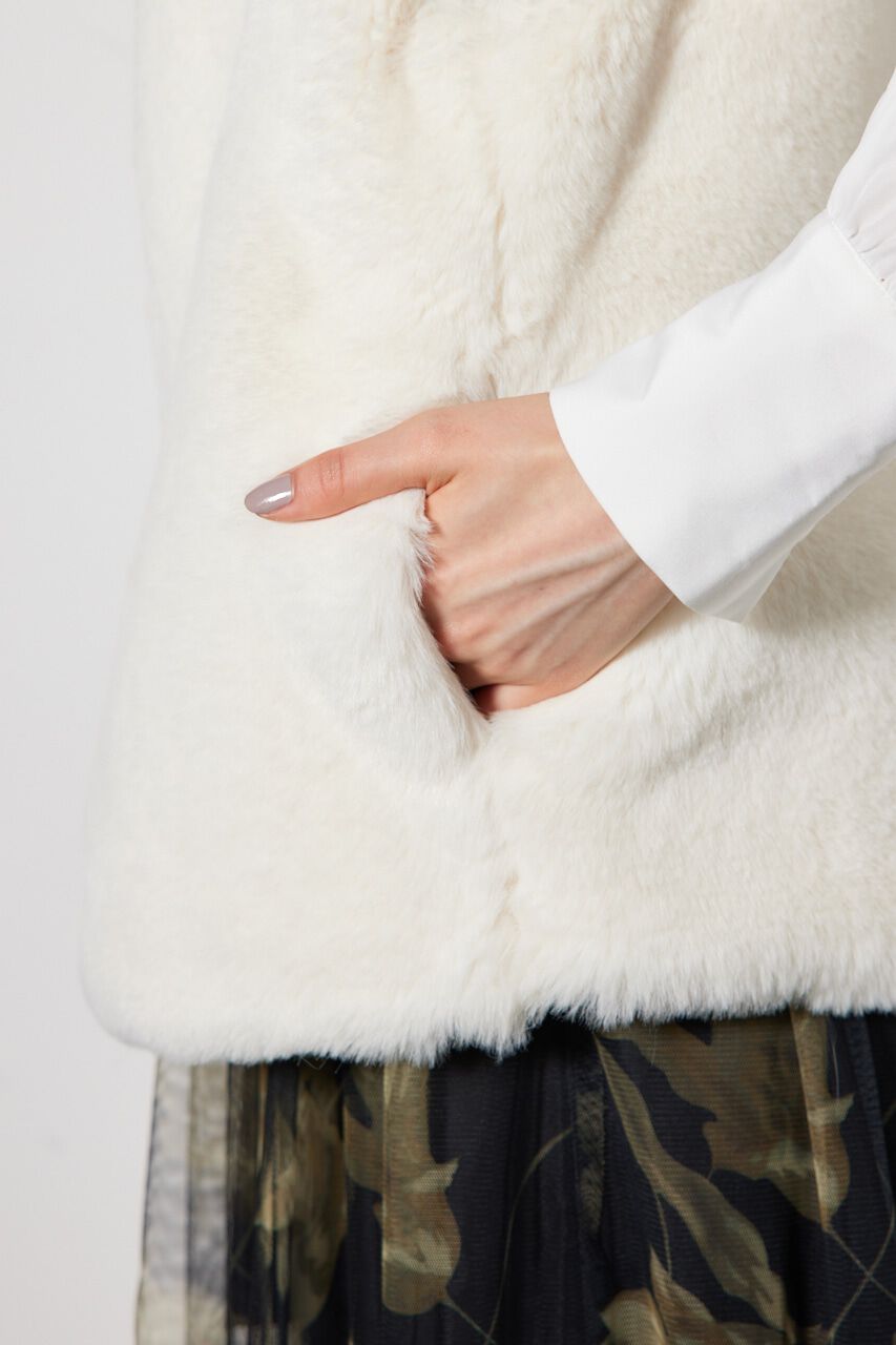 rienda「リュクシーフェイクファージレ」|ダウンベスト・ベスト|