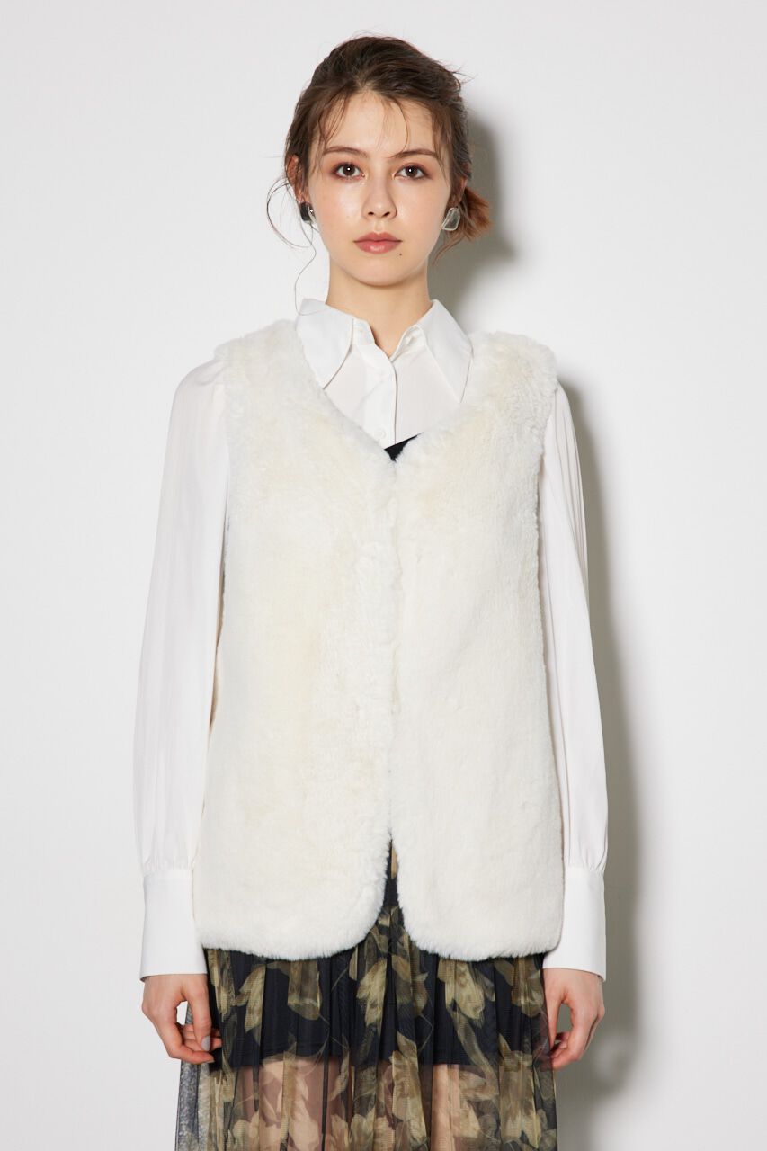 rienda「リュクシーフェイクファージレ」|ダウンベスト・ベスト|