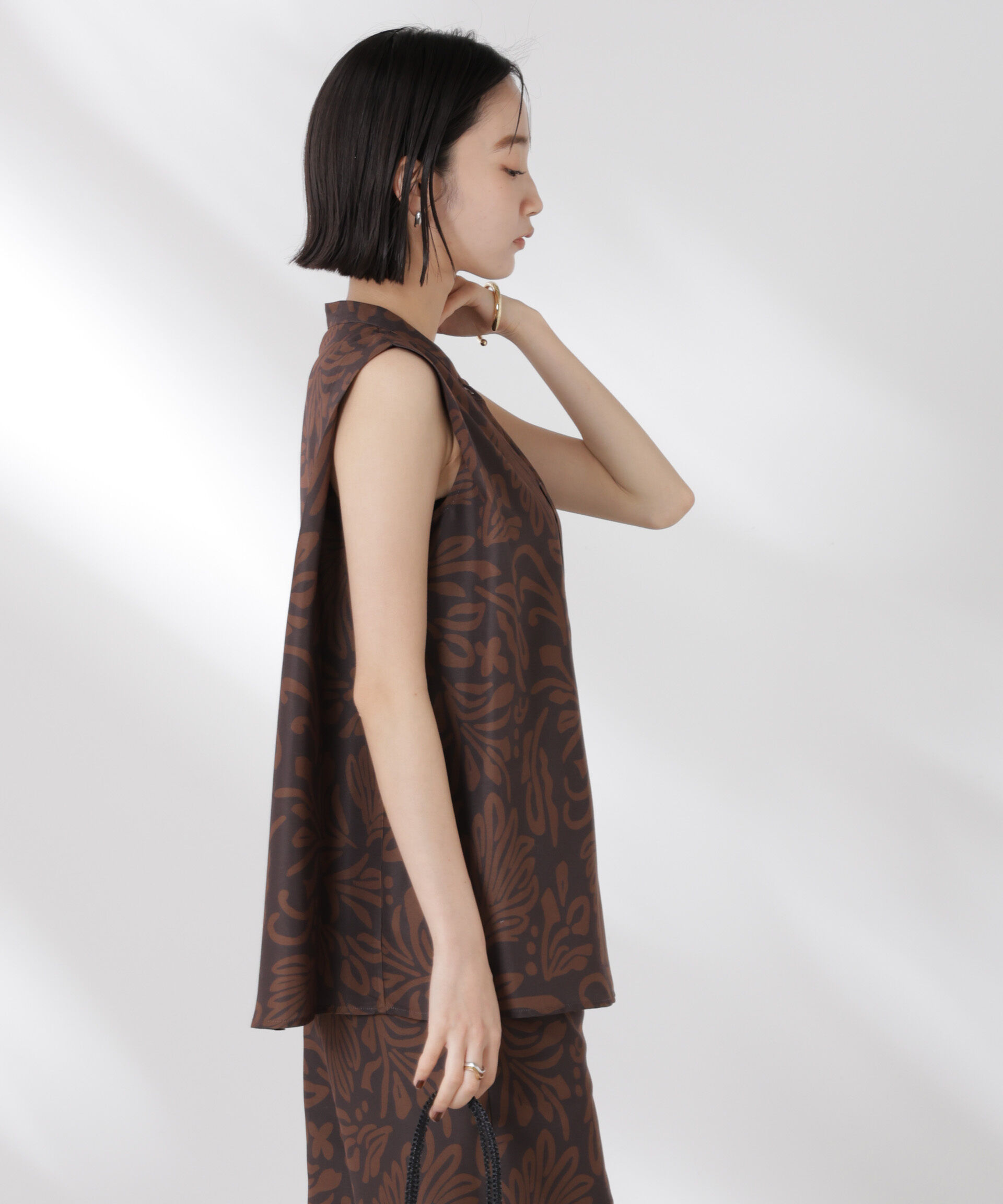 nano･universe「ボタニカルプリントノースリーブフレアブラウス(セットアップ可)」|シャツ・ブラウス|