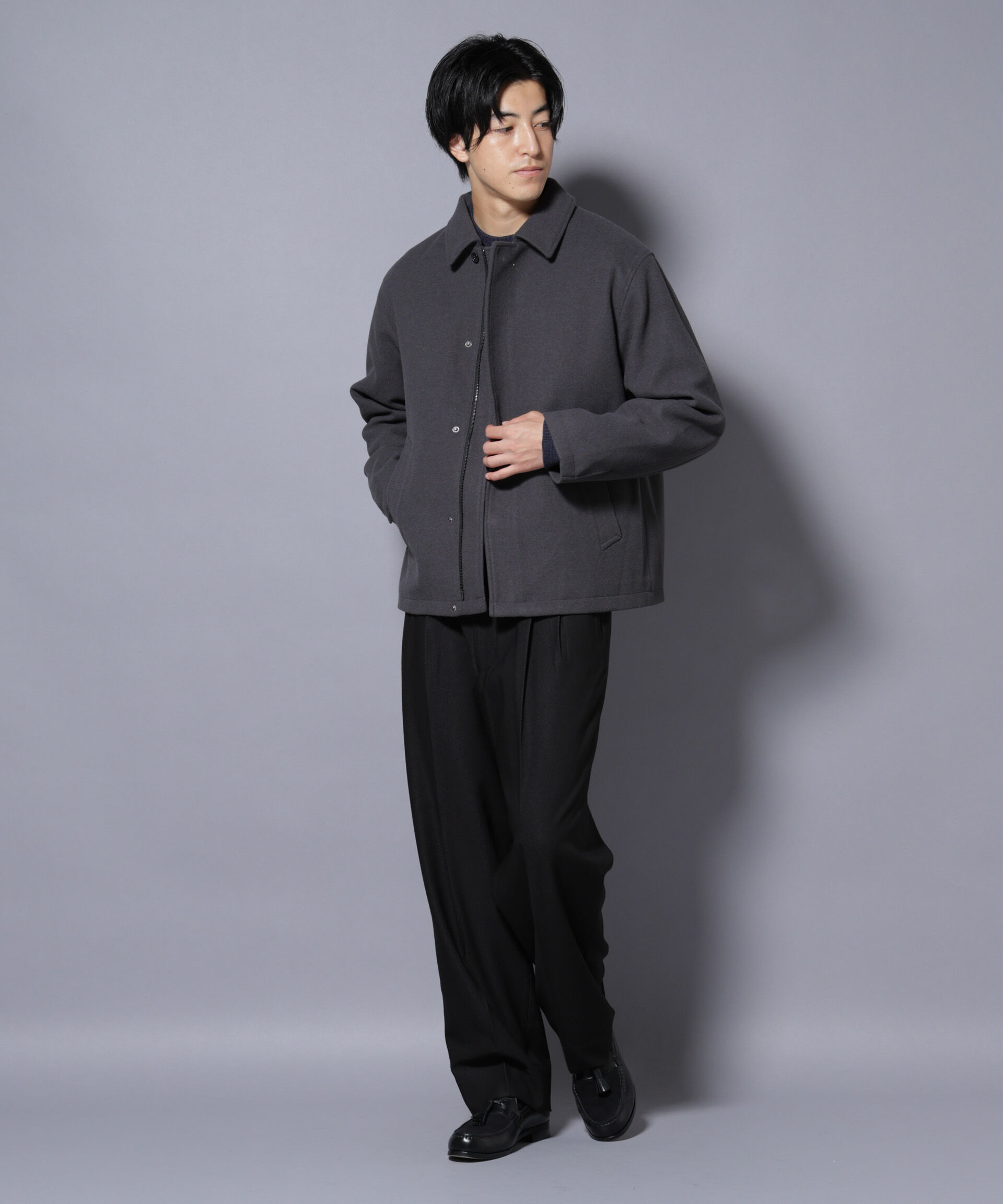 nano･universe「2タックテーパードスラックス」|チノ|