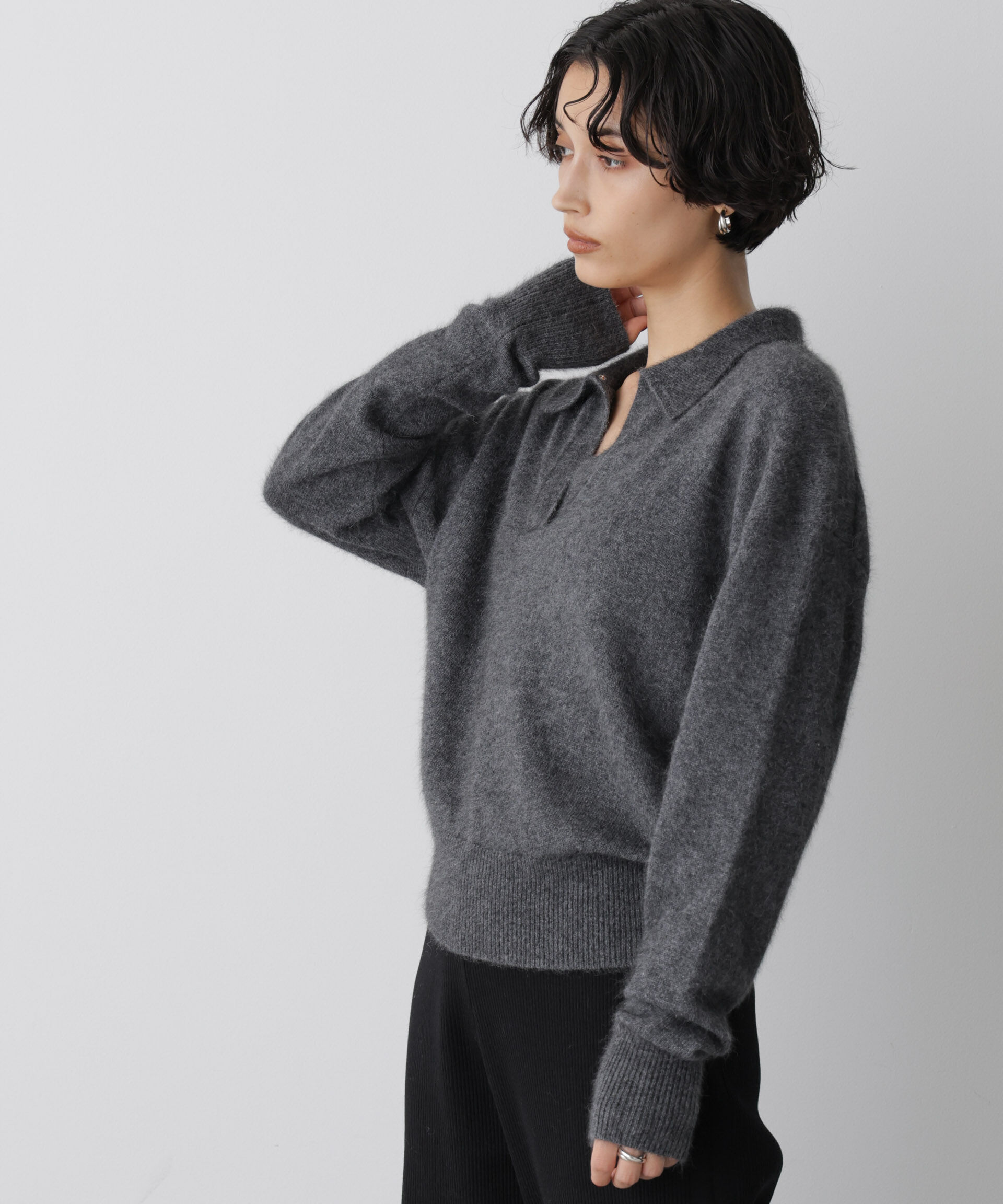  「「STEVELOUR」スキッパーポロ衿ソフトタッチニット」|ニット・セーター|グレー