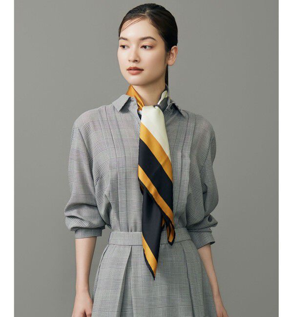 自由区「【カタログ掲載】カラーブロックシルク スカーフ」|バンダナ・スカーフ|マスタード系