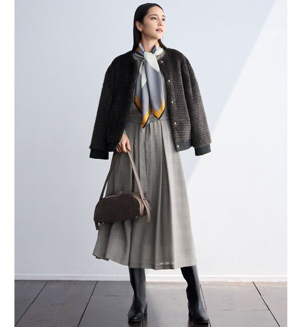 自由区「【カタログ掲載】カラーブロックシルク スカーフ」|バンダナ・スカーフ|