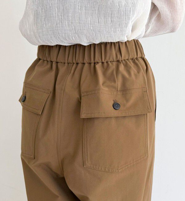 fredy emue「2タックバレルパンツ」|チノ|