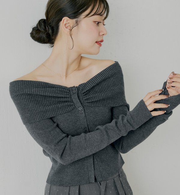  「フロントボタンオフショルニット」|ニット・セーター|チャコールグレー