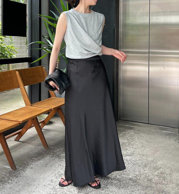  「【高見え素材/ウエスト周りカバー】ツイストドレープTシャツ」|Tシャツ・カットソー|