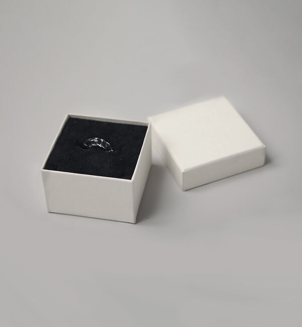 collex「【別注】【HARIO Lampwork Factory】イヤーカフ ネジリ」|イヤリング|