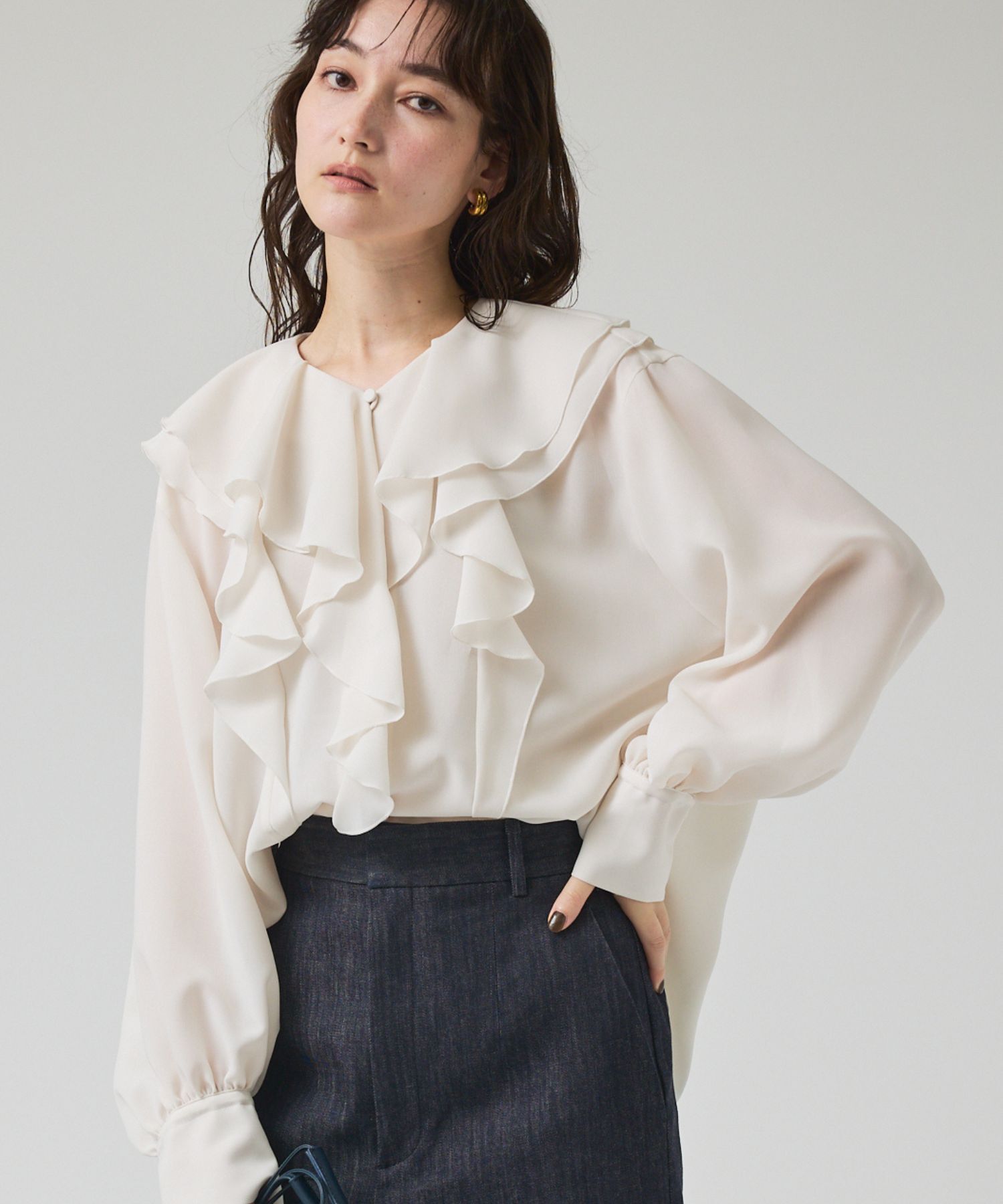 qualite「ラッフルショールブラウス」|シャツ・ブラウス|オフホワイト