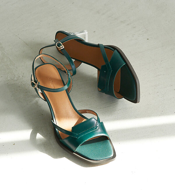 AU BANNISTER「クリアヒールサンダル」|サンダル|グリーン