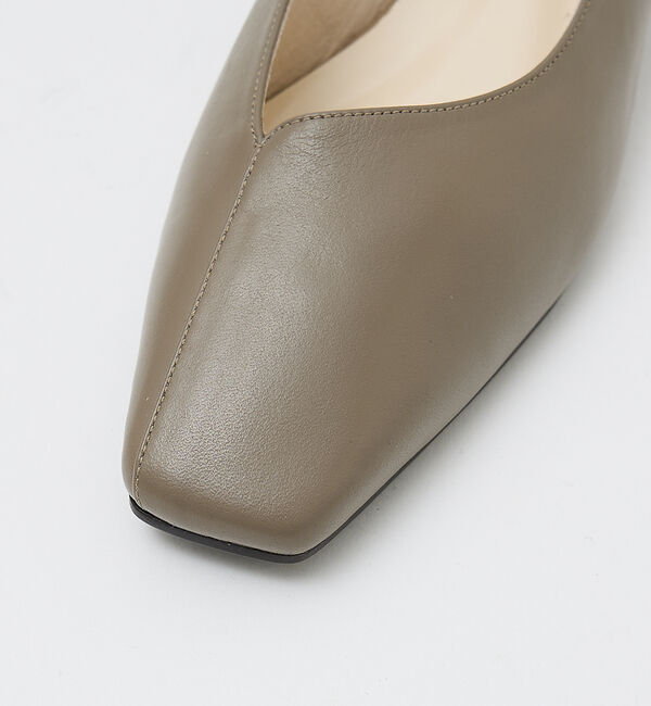 AU BANNISTER「撥水レザーパンプス」|パンプス|