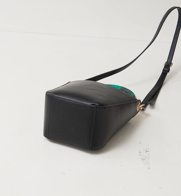 LOWELL things「【TVドラマ使用】Resin-B/アクリルBOXショルダーBAG」|ショルダー・メッセンジャー|