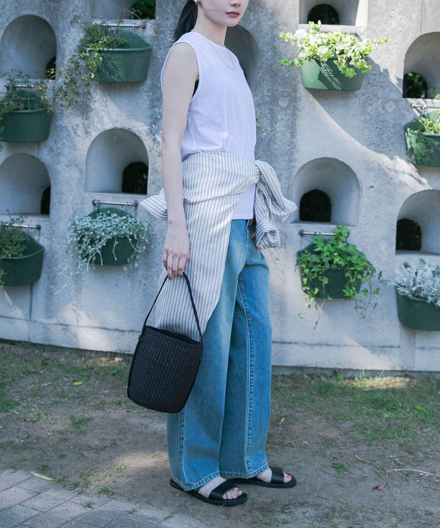 URBAN RESEARCH「『4サイズ展開』new basic　ストレートフィットデニムパンツ」|デニム|