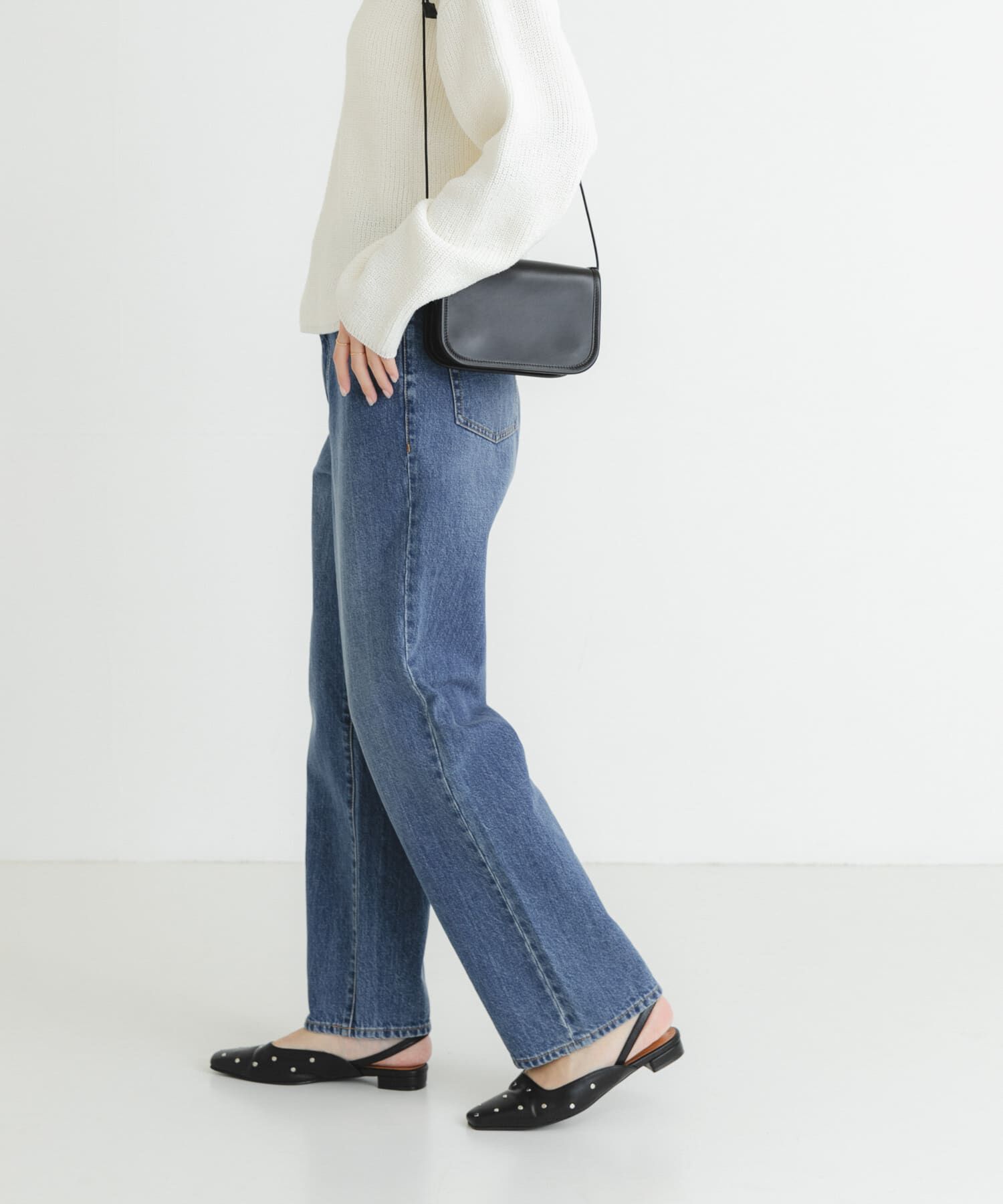 URBAN RESEARCH「『4サイズ展開』new basic　ストレートフィットデニムパンツ」|デニム|