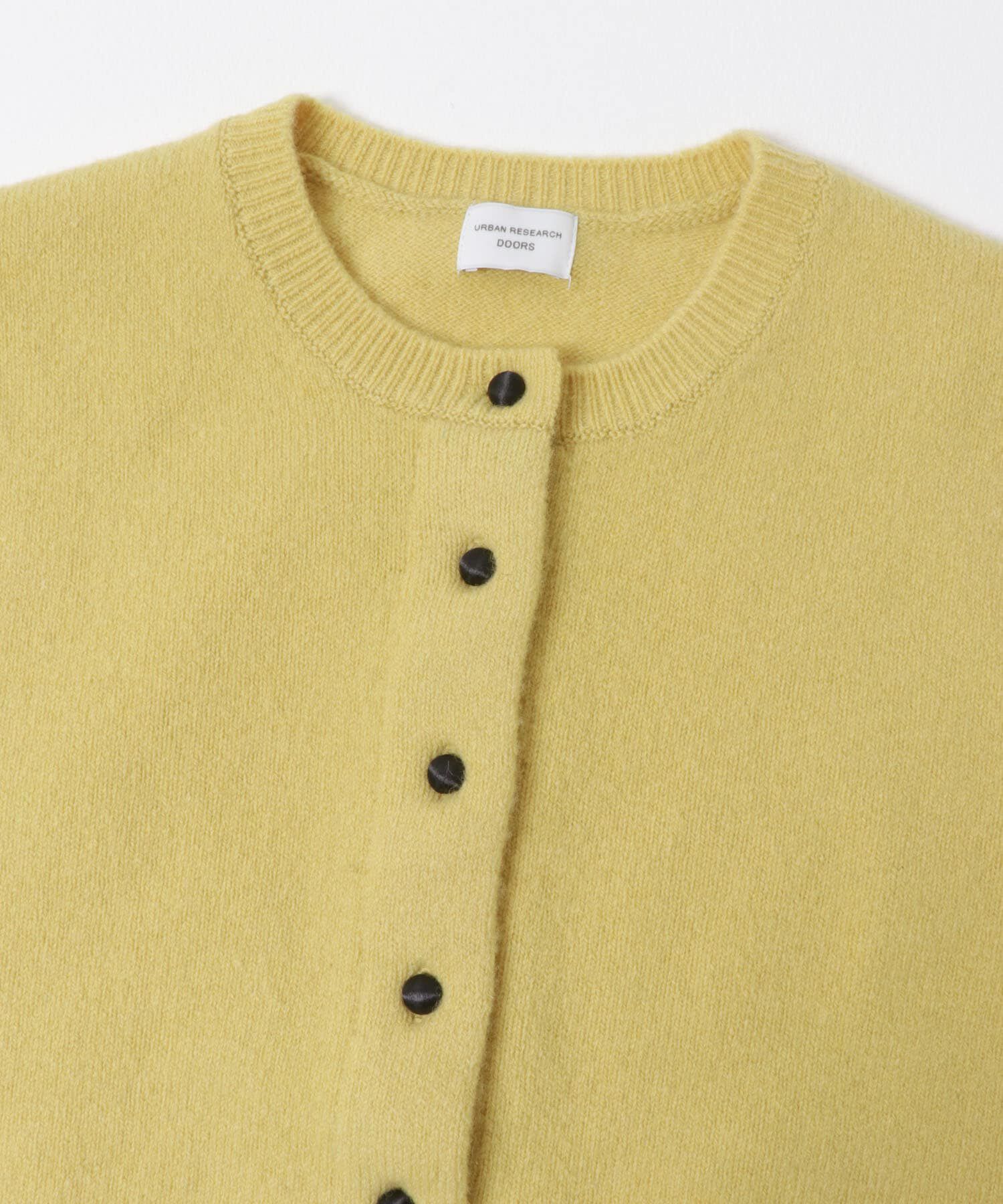 ウールサテン釦コンパクトカーディガン（URBAN RESEARCH DOORS