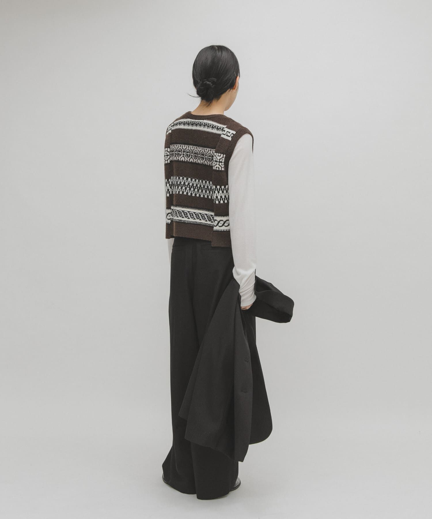  「ジャガードリメイクベスト」|ベスト・ジレ|