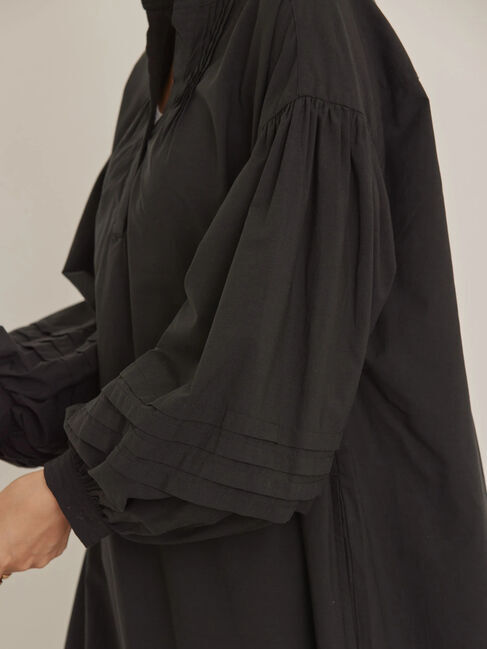  「袖ボリュームバンドカラーワンピース」|ワンピース|