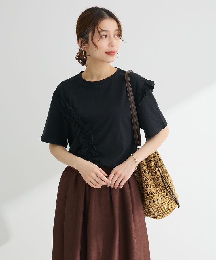 Green Parks「・Petit Fleur アシンメトリーフリルTEE」|Tシャツ・カットソー|Black