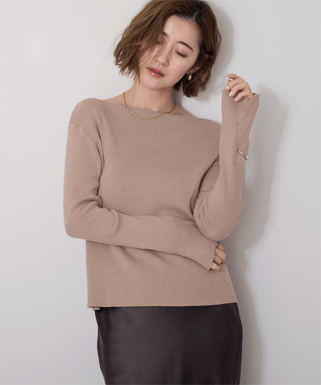 ur's「ボートネックスリットスリーブリブニット」|ニット・セーター|モカ