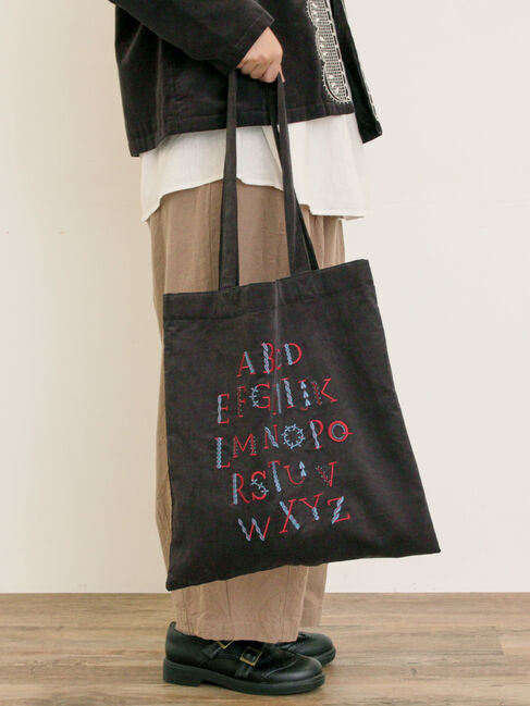 Samansa Mos2「【マカベアリス&times;Samansa Mos2】刺繍トートバッグ」|その他|