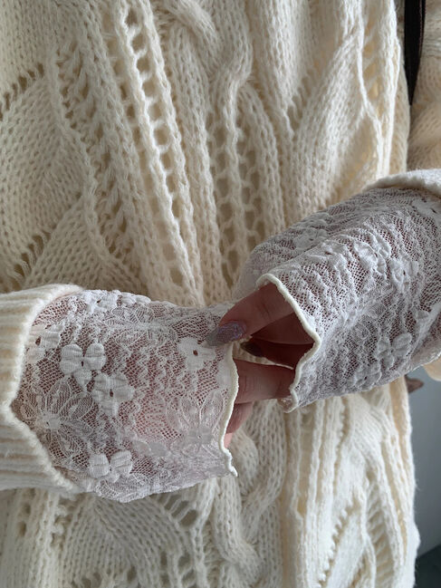 Samansa Mos2 blue「【帯電防止】袖口レースプルオーバー」|Tシャツ・カットソー|