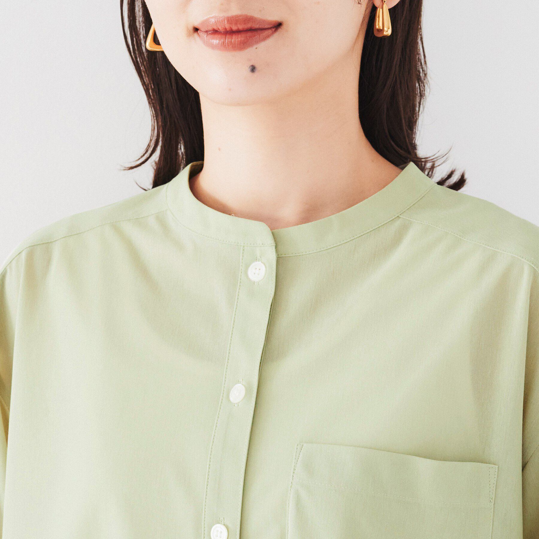 UNTITLED「【ゆったりシルエット/シアー】トリコットバンドカラーシャツ」|シャツ・ブラウス|