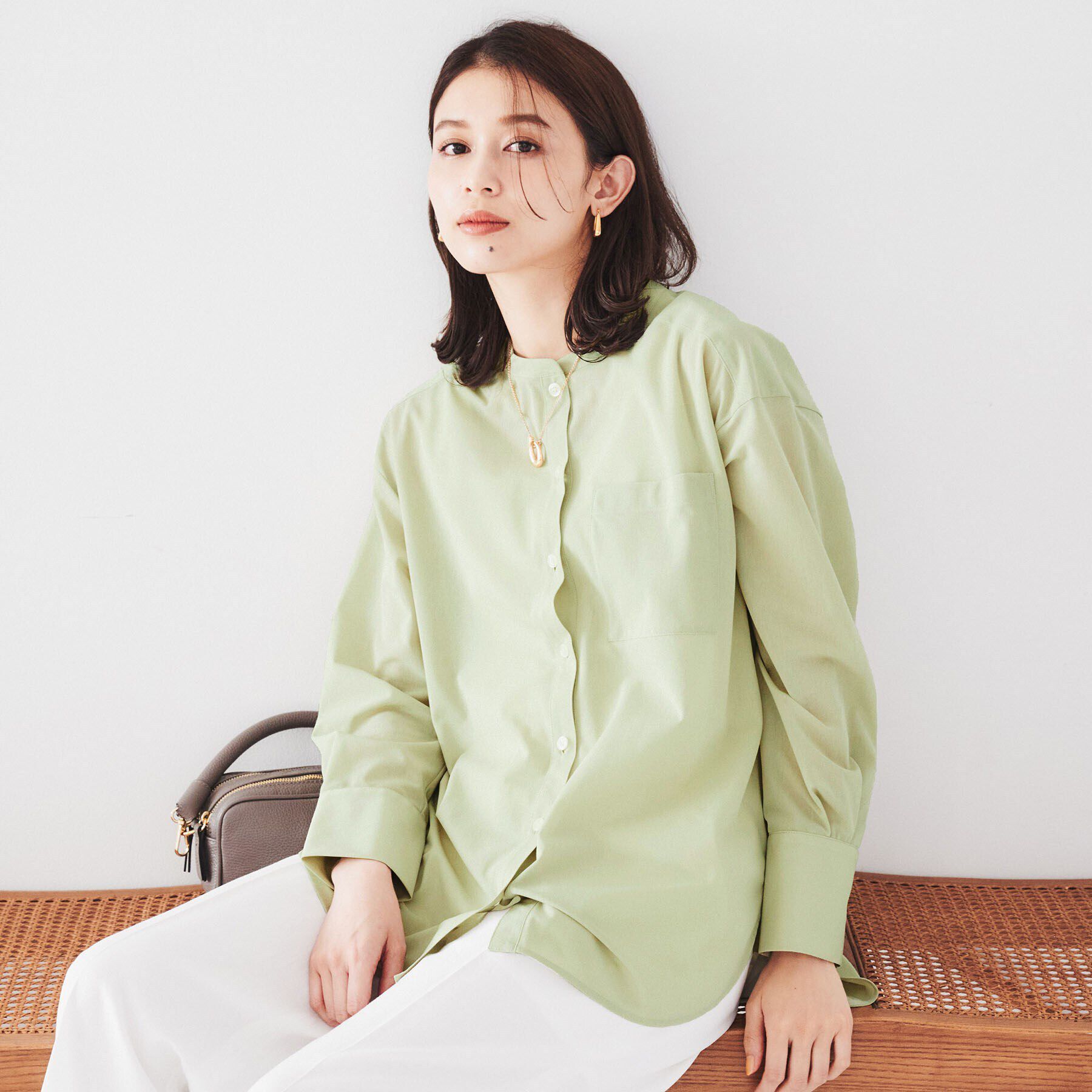 UNTITLED「【ゆったりシルエット/シアー】トリコットバンドカラーシャツ」|シャツ・ブラウス|ミントグリーン(02