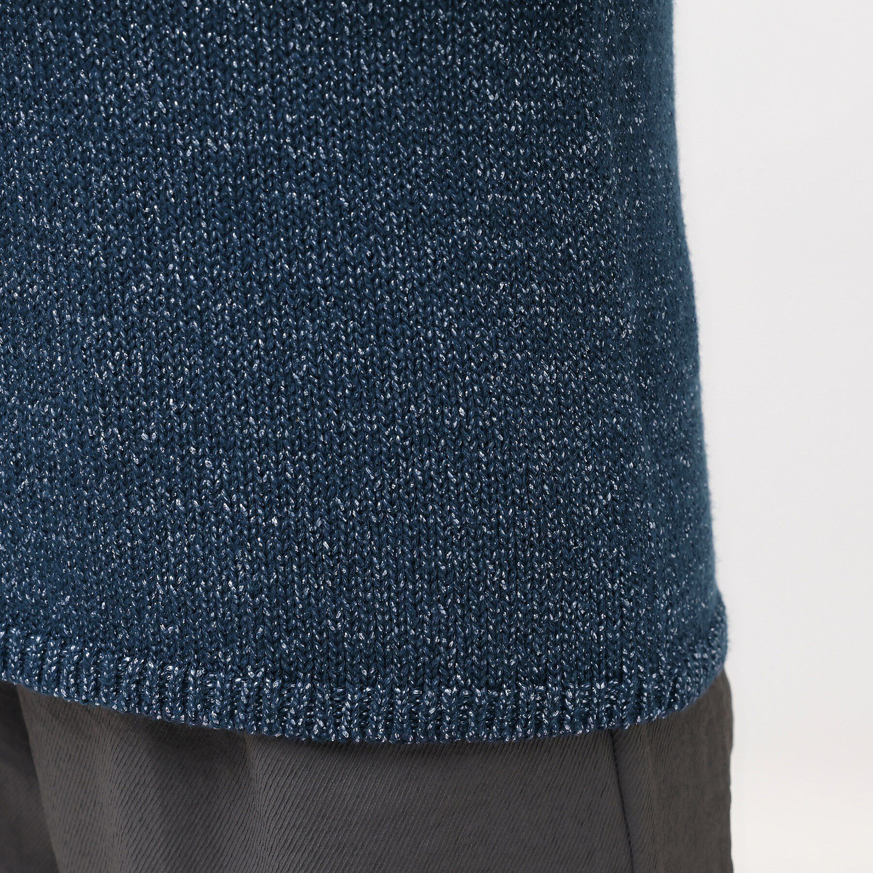 UNTITLED「【オールシーズン/ラメ】Vネックベスト」|ベスト・ジレ|