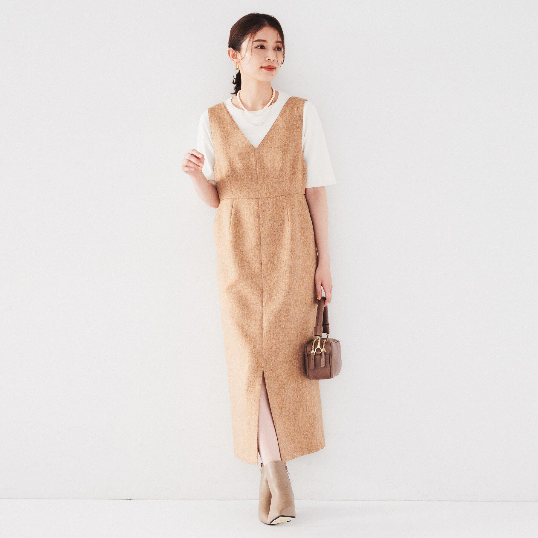 UNTITLED「【サラッと薄手素材/アンサンブル可能】レーヨンストレッチ クルーネックニット」|ニット・セーター|