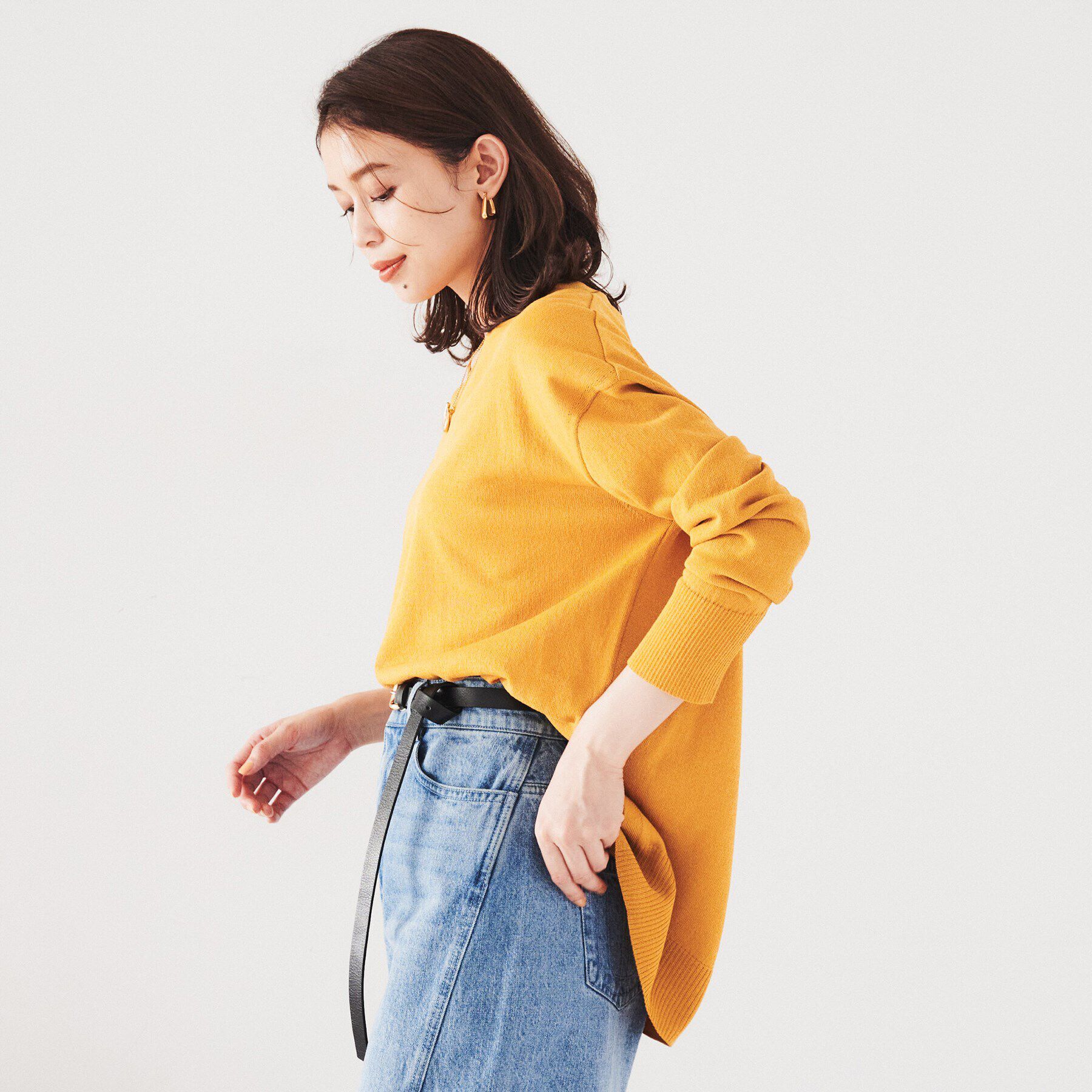 UNTITLED「【薄手/ゆったり/体型カバー】ドライレーヨン Vネックニット」|ニット・セーター|