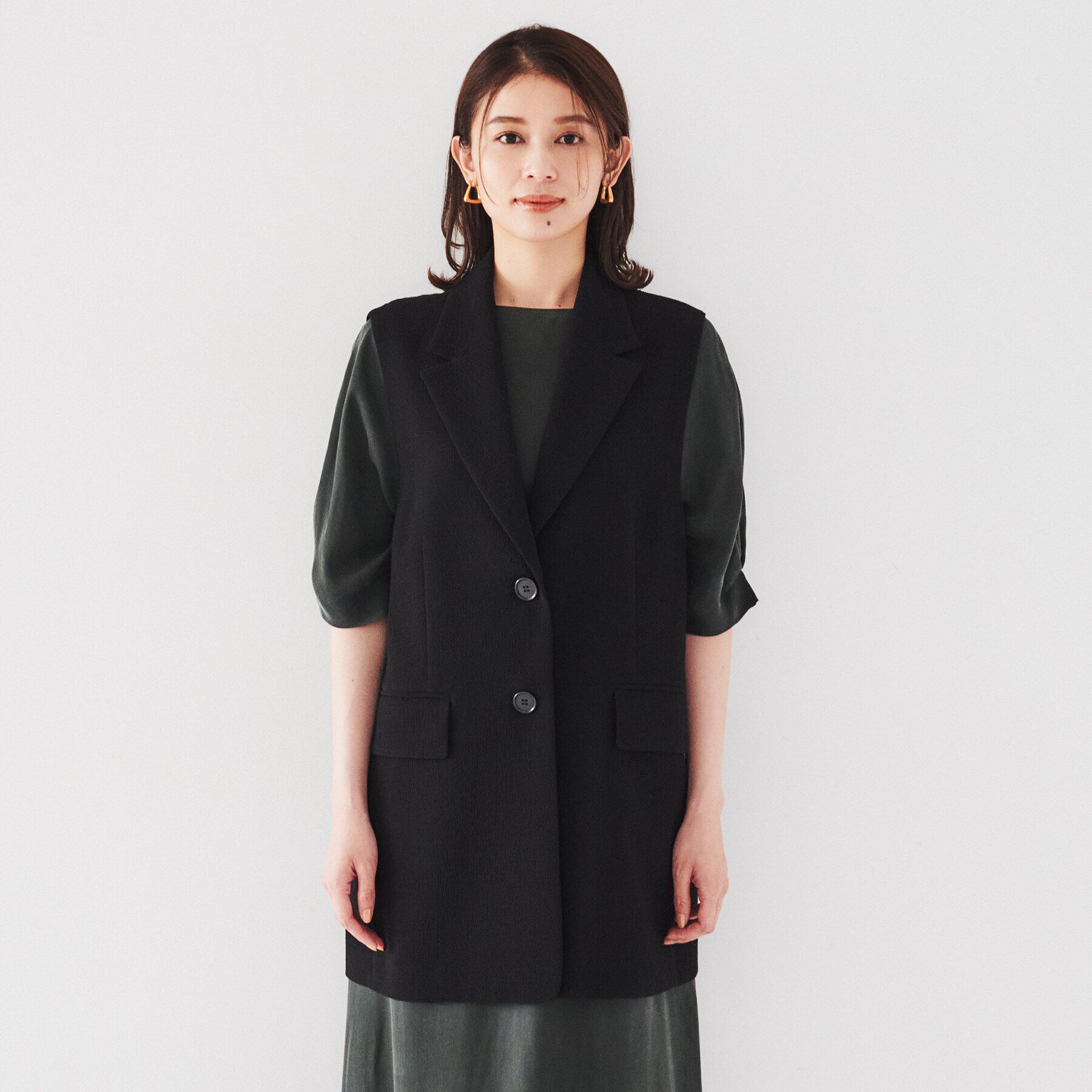 UNTITLED「【凹凸素材/セットアップ可】クレープダブル テーラードベスト」|ベスト・ジレ|