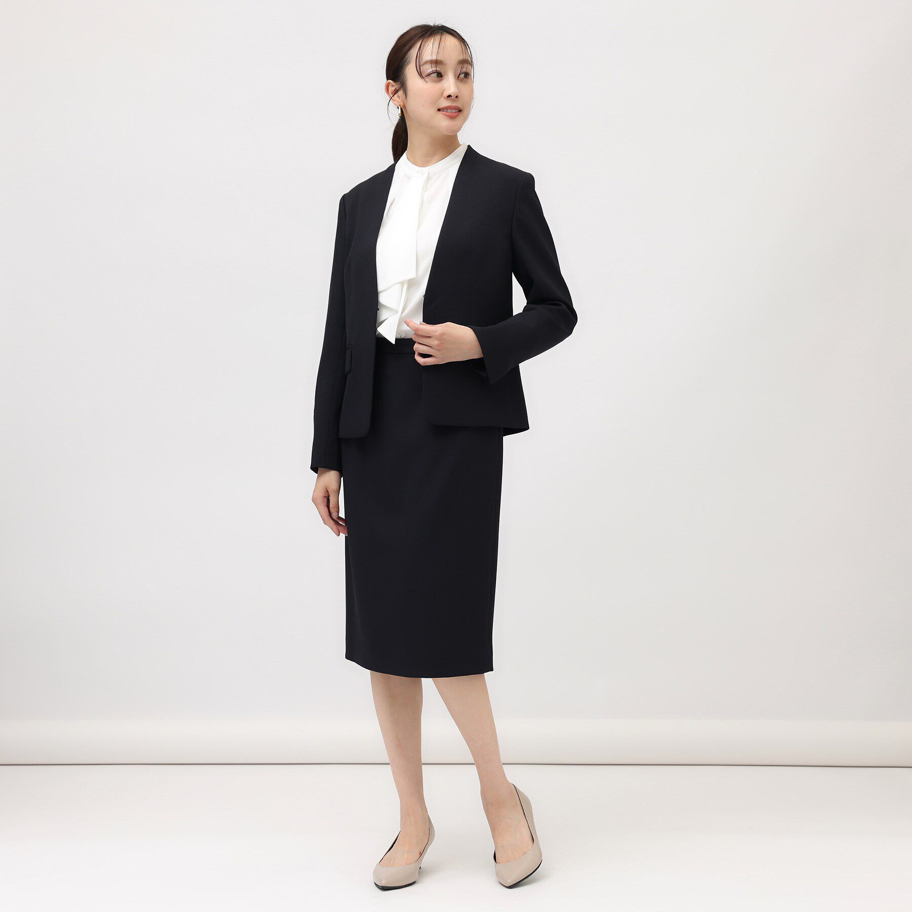 UNTITLED「【通勤スーツ/入卒/セレモニー】ウーステッドカルゼ タイトスカート」|スカート|