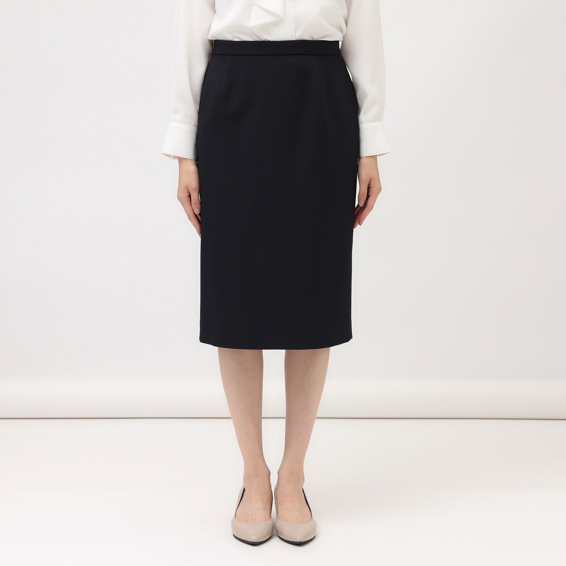 UNTITLED「【通勤スーツ/入卒/セレモニー】ウーステッドカルゼ タイトスカート」|スカート|