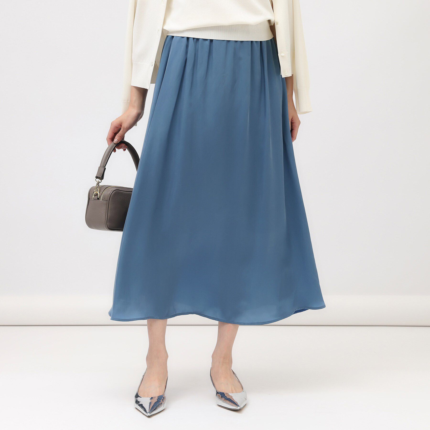 UNTITLED「【セットアップ可/ウエストゴム/パウダータッチ】シルキーキュプラ ロングスカート」|スカート|